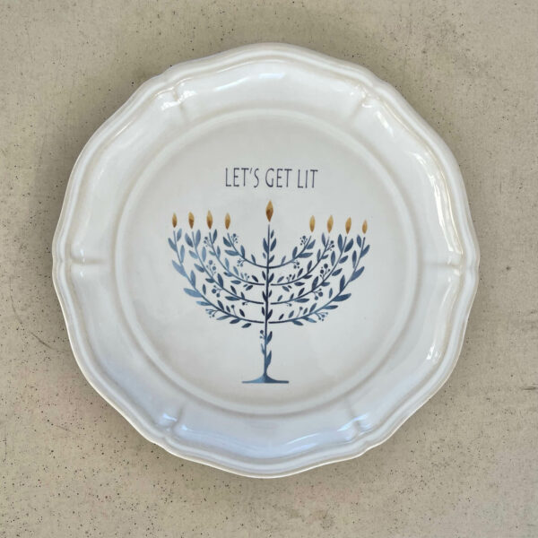 Chanukah assiett med menorah och texten let´s get lit